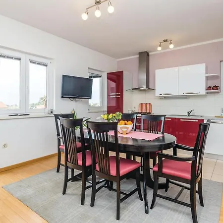 Appartement Beautiful In With Wifi *