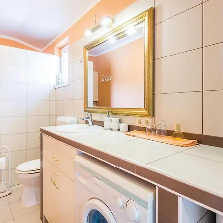 Appartement Beautiful In With Wifi